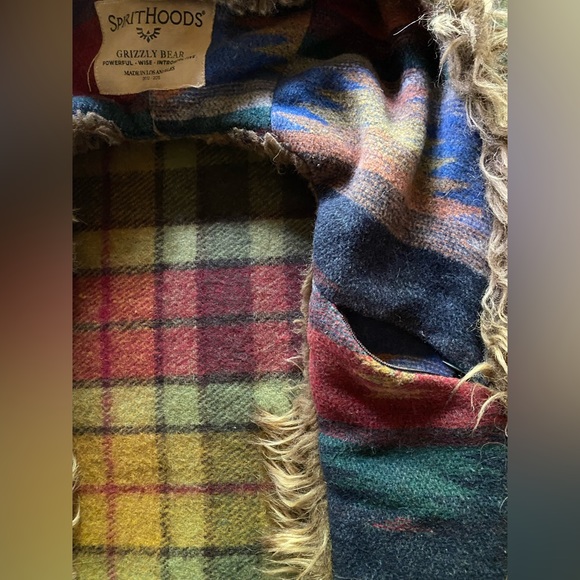 Faux Fur Wool Lined Hat w/pockets - Picture 3 of 3